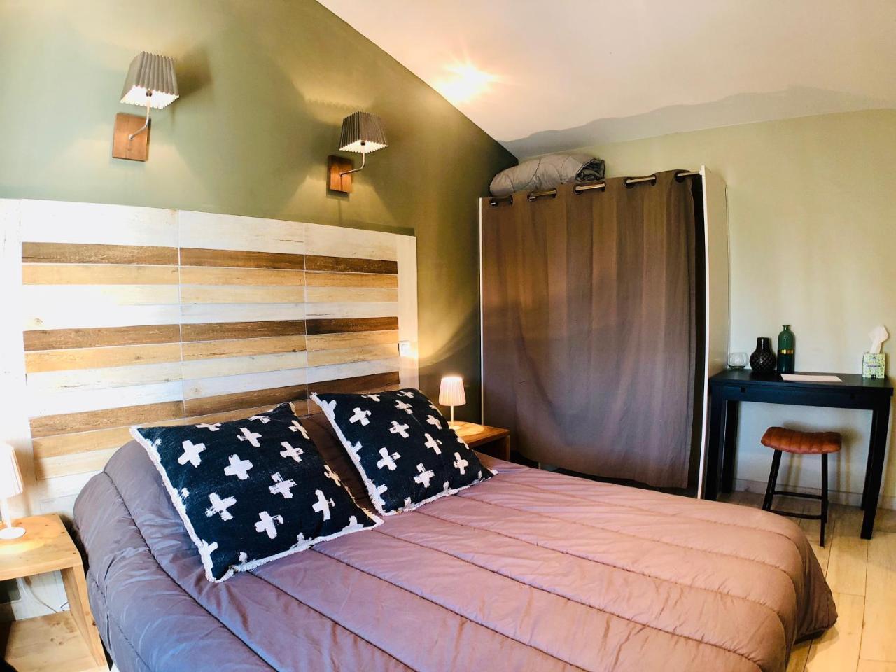 Mas Guiraud, Le Coquet Bed & Breakfast Beaucaire  Bagian luar foto